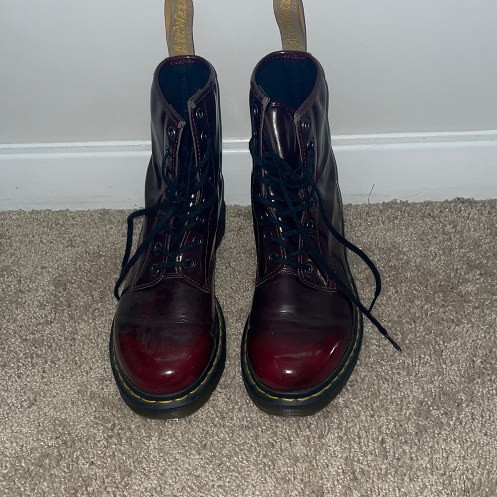 Vegan 1460 Lace-up Dr. Martens in Cherry Red Oxford